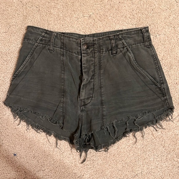 Free people shorts - Picture 1 of 3